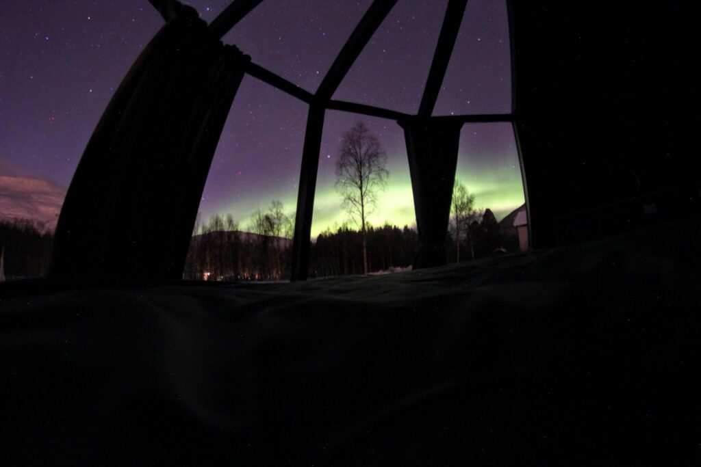 1.-Glamping-in-the-Troms-1024x683-1