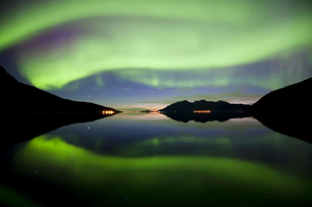 Northern Light Safari by boat with Guarantee