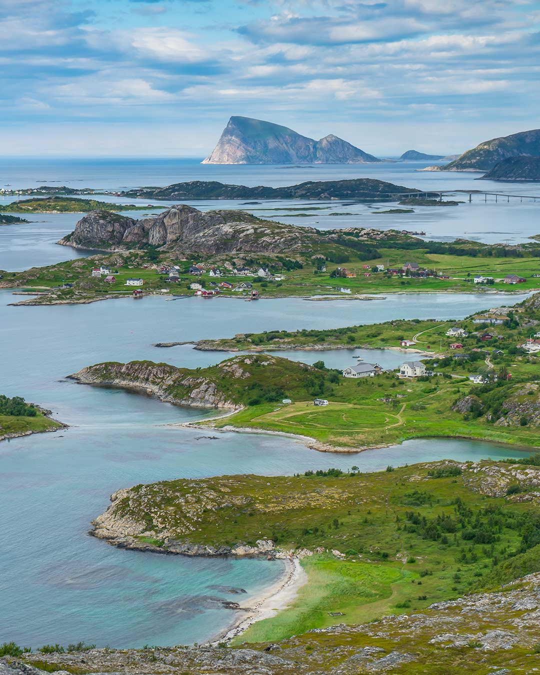 Is it worth to visit Sommarøy from Tromsø in summertime?