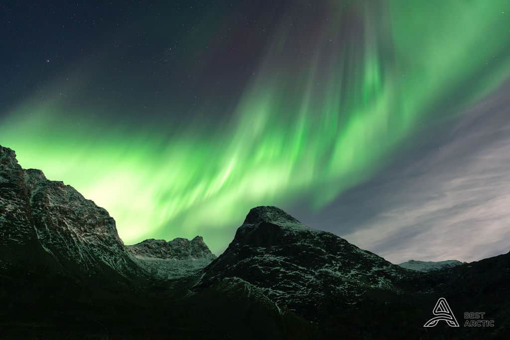 Private Northern Lights Tours in Tromsø: 8 reasons to book a private aurora experience